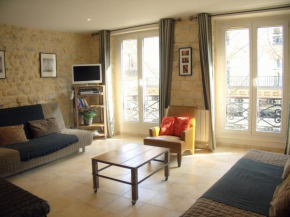 Appartement clair et lumineux au centre de Paris
